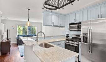 2232 Dunseath Ave NW 404, Atlanta, GA 30318
