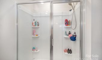 1010 Harry Ct, Albemarle, NC 28001
