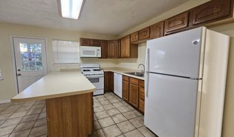 6335 Kimbrough Blvd, Biloxi, MS 39532