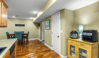 111 Emory Ct, Bardstown, KY 40004