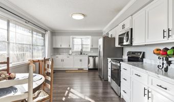 1201 Elm Cir, Albertville, AL 35950