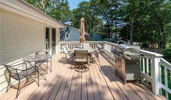185 Brookhaven Rd, North Kingstown, RI 02852