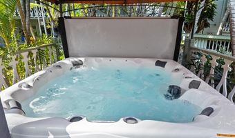 75-5776 KUAKINI Hwy 322, Kailua Kona, HI 96740