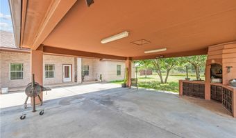 1449 W Nelson Ave, Aransas Pass, TX 78336