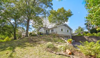 711 Sycamore Rd, Batesville, IN 47006