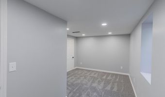 1612 Northridge Rd, Beatrice, NE 68310