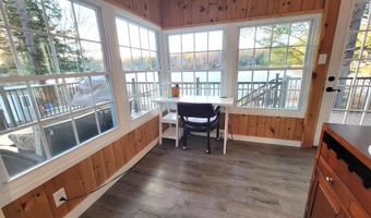 93 E Huntress Pond Rd, Barnstead, NH 03225