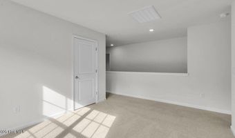 725 Lazy Elm Ln, Aberdeen, NC 28315