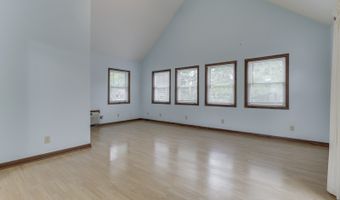 116 Dahlia Ln, Indianapolis, IN 46217