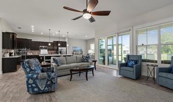 56 Carolina Oaks Ave, Bluffton, SC 29909