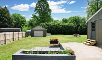 811 Tennal St, Athens, TN 37303