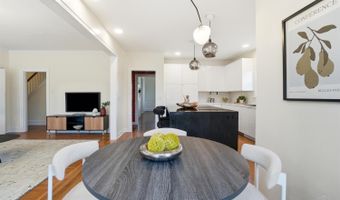 6610 Hudson Pkwy, Amberley, OH 45213