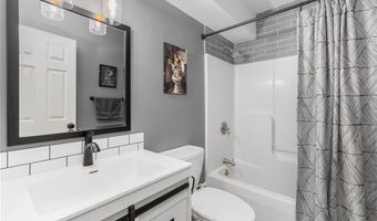 17 Plant St, Cumberland, RI 02864