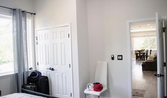 680 STARBRIGHT Dr, Augusta, WV 26704
