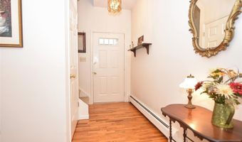 17 Allison Ct, Allendale, NJ 07401