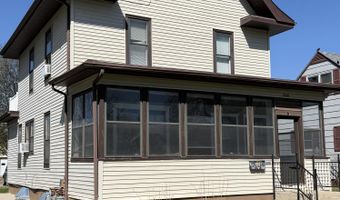 706 S 9th St, Aberdeen, SD 57401