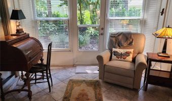 632 RED OAK Cir 104, Altamonte Springs, FL 32701
