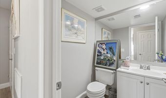 5 Elm Ct, Barnegat, NJ 08005