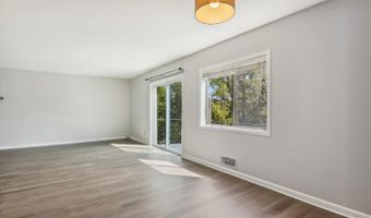 10631 MONTROSE Ave #M-202, Bethesda, MD 20814
