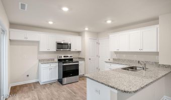 3914 Pasture Ln, Ayden, NC 28513