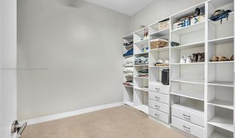 3029 NE 188th St 503, Aventura, FL 33180