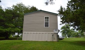 305 N Eighth St, Albion, IL 62806