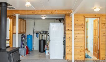 19948 W Glenn Hwy, Chickaloon, AK 99674