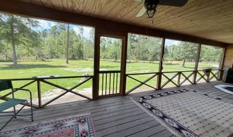 2638 Arpana Cir, Alford, FL 32420