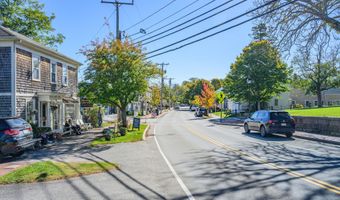 79 Sturgis Ln, Barnstable, MA 02630
