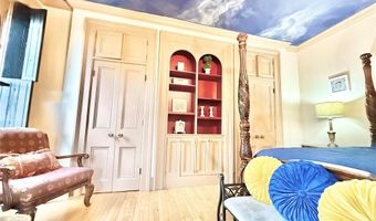 617 State St, Alton, IL 62002