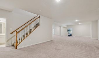 108 BUNTING Ct, Lake Frederick, VA 22630