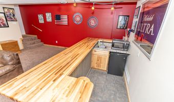 30421 Pueblo Ct, Adel, IA 50003