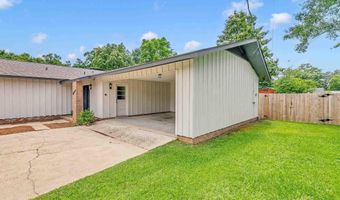 18 Rollins Pl, Atmore, AL 36502