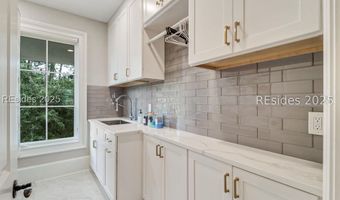 35 Bridgetown Rd, Hilton Head Island, SC 29928