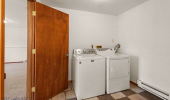 493 Secretariat Cir, Belgrade, MT 59714