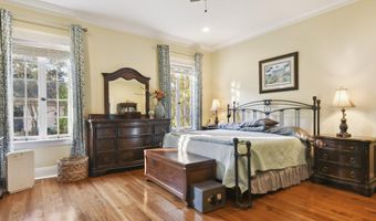 600 N Beach Blvd, Bay St. Louis, MS 39520
