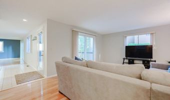 83 Spyglass Hill Dr 83, Ashland, MA 01721