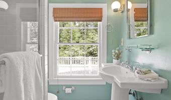 9400 FALLS Rd, Potomac, MD 20854