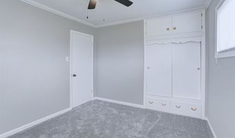235 Meek Ave, Arkansas City, KS 67005