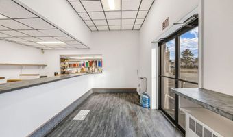 1567 Hammond St, Bangor, ME 04401