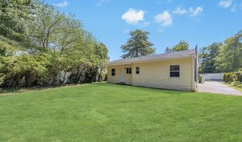 805 Bayview Ave, Amityville, NY 11701