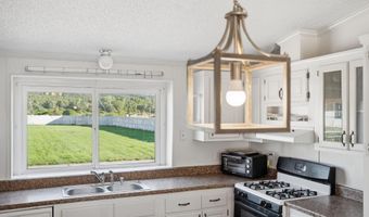 3 Camino Anastacio, Arroyo Hondo, NM 87513