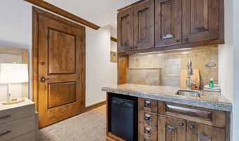 415 E Dean St Unit 36 Week 33, Aspen, CO 81611