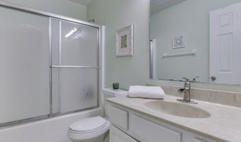 1314 Summerhouse Dr, Indianapolis, IN 46217