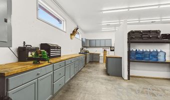 899 Lane 37, Burlington, WY 82411