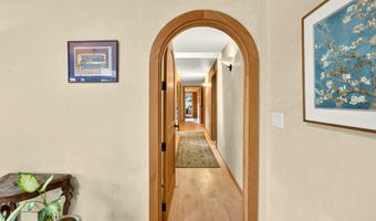 2026 Ashland Mine Rd, Ashland, OR 97520