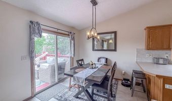 1201 Forrest Glenn Dr, Arkansas City, KS 67005