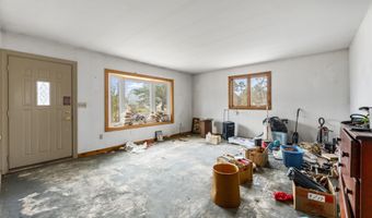 198 Grand Central Pkwy, Bayville, NJ 08721