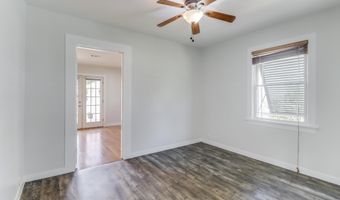 1467 Wilkes Ave, Biloxi, MS 39530