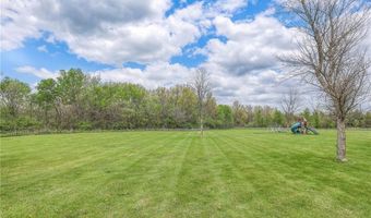 12448 NW Blackwood Dr, Adrian, MO 64720